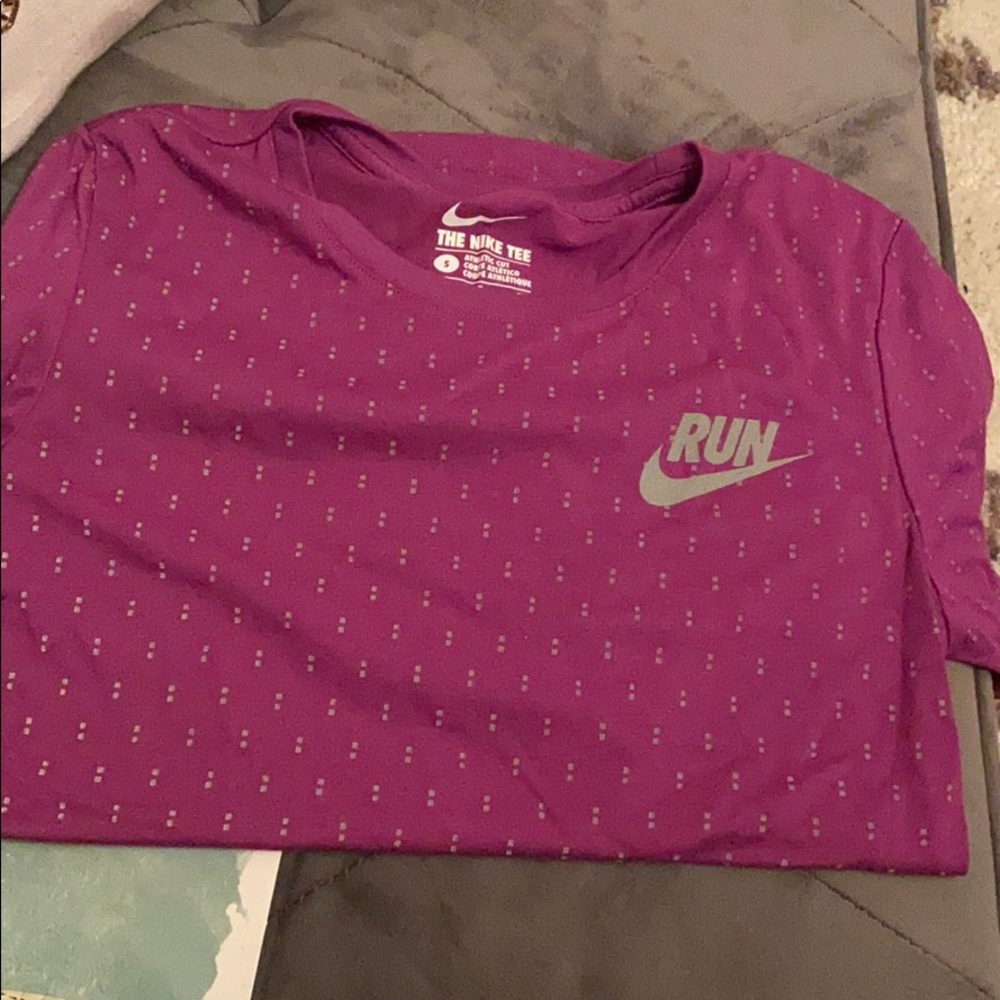 Nike Tee